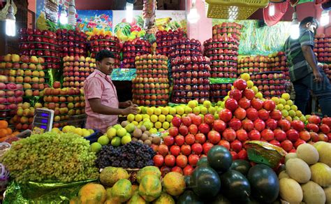 Fruits wholesaler
